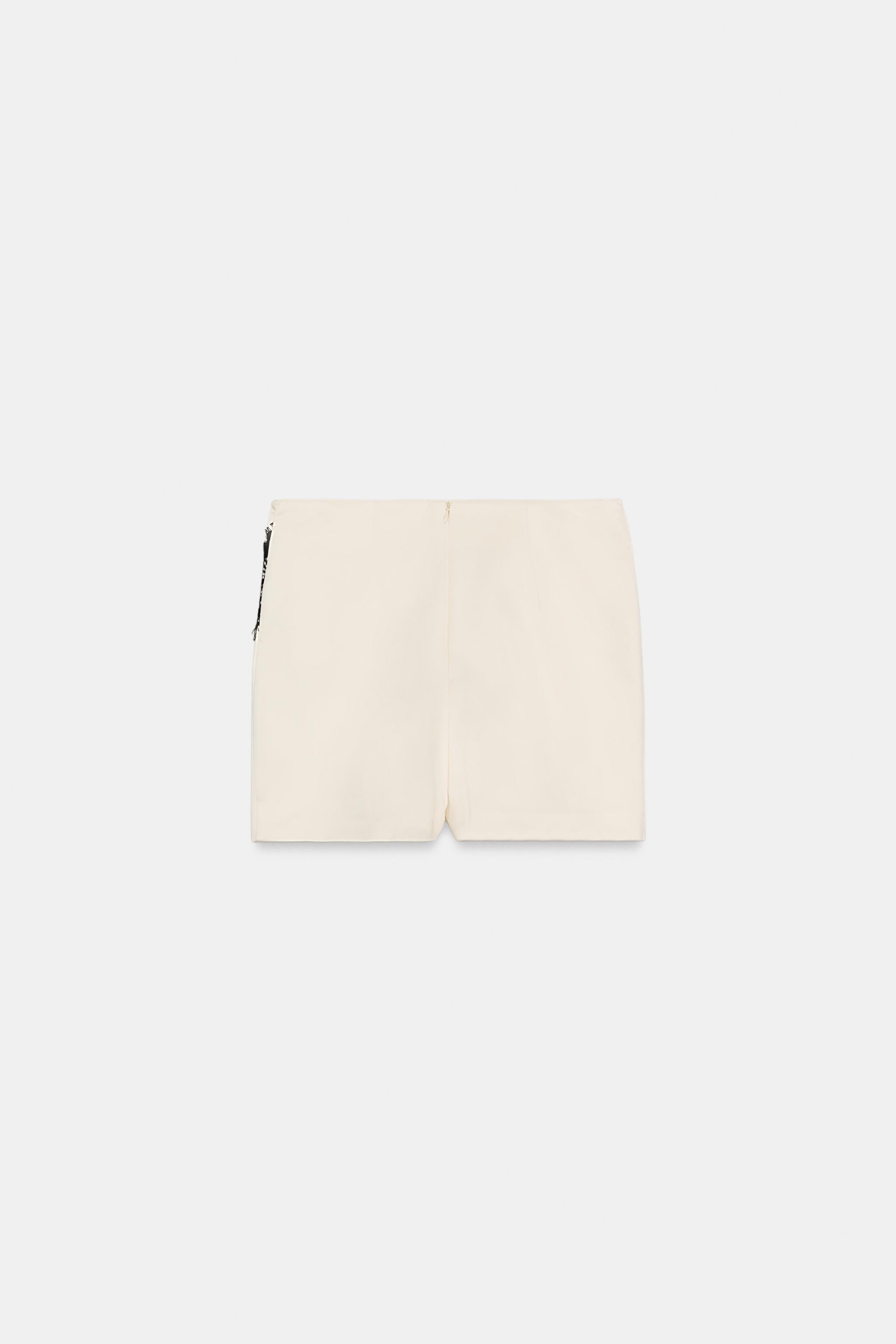 LACE WRAP SKORT
